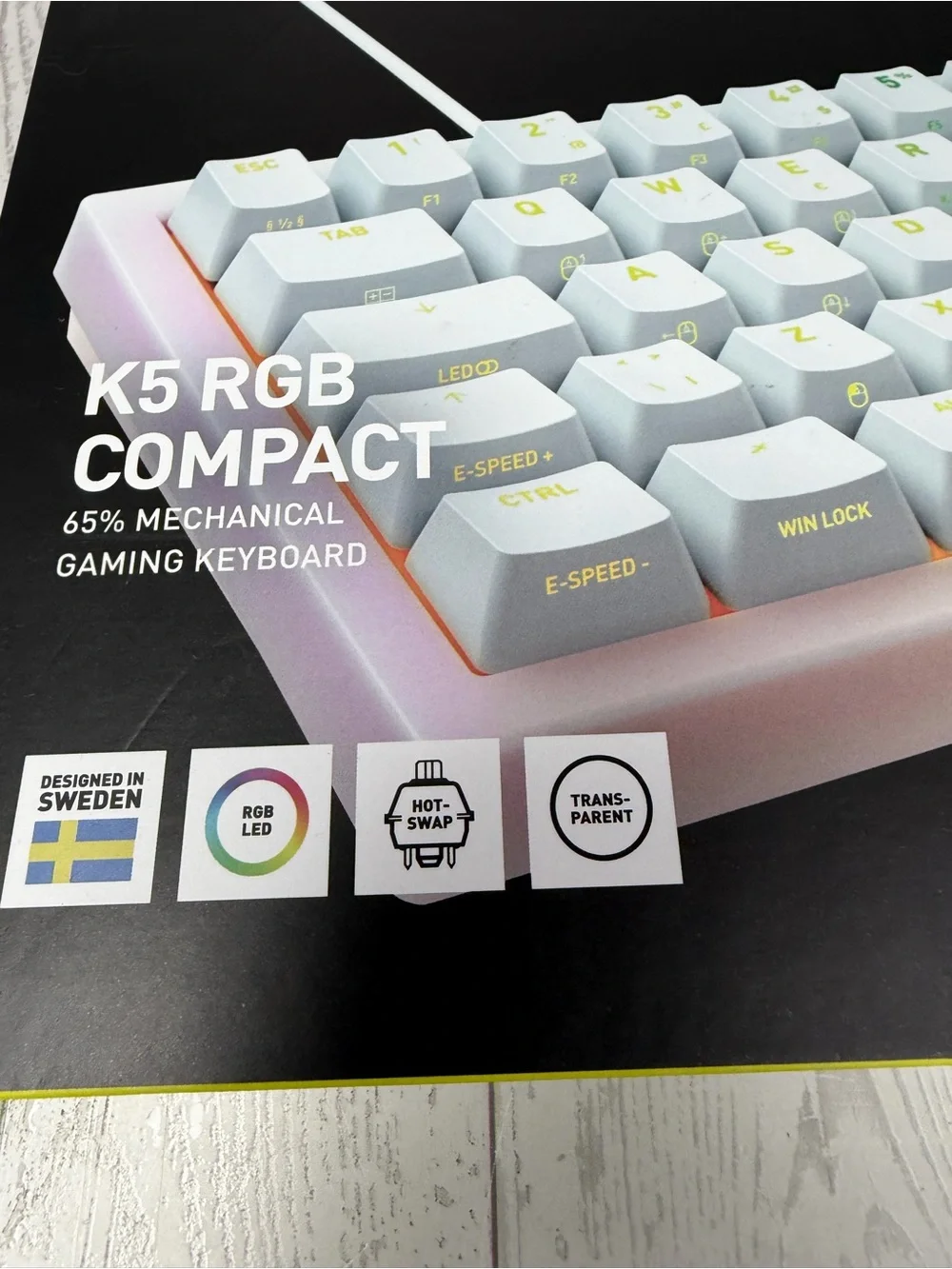 Xtrfy K5 Compact Gaming Keyboard - White with RGB
